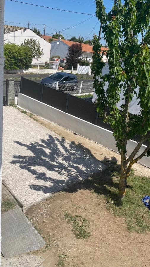 Belle Maison Avec Jardin Rdc T3 De 70M2 Vacances Ou Cure Thermale Rochefort Екстериор снимка
