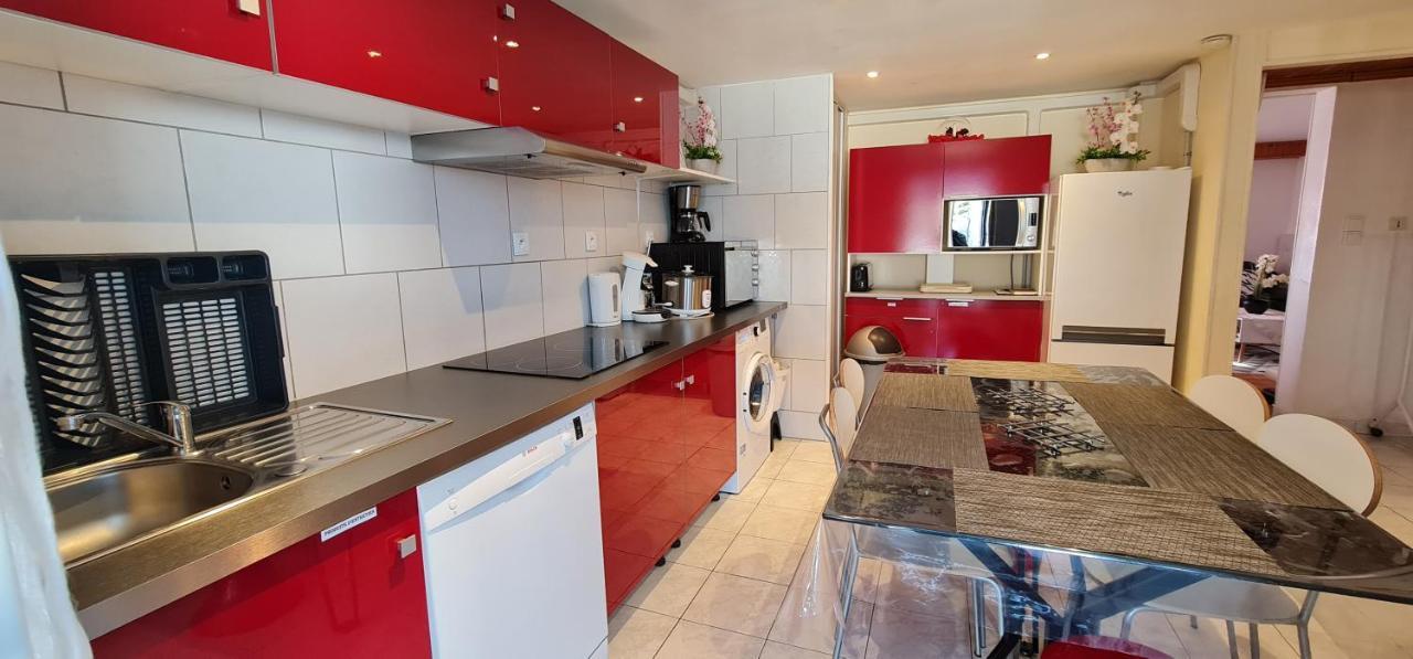 Belle Maison Avec Jardin Rdc T3 De 70M2 Vacances Ou Cure Thermale Rochefort Екстериор снимка